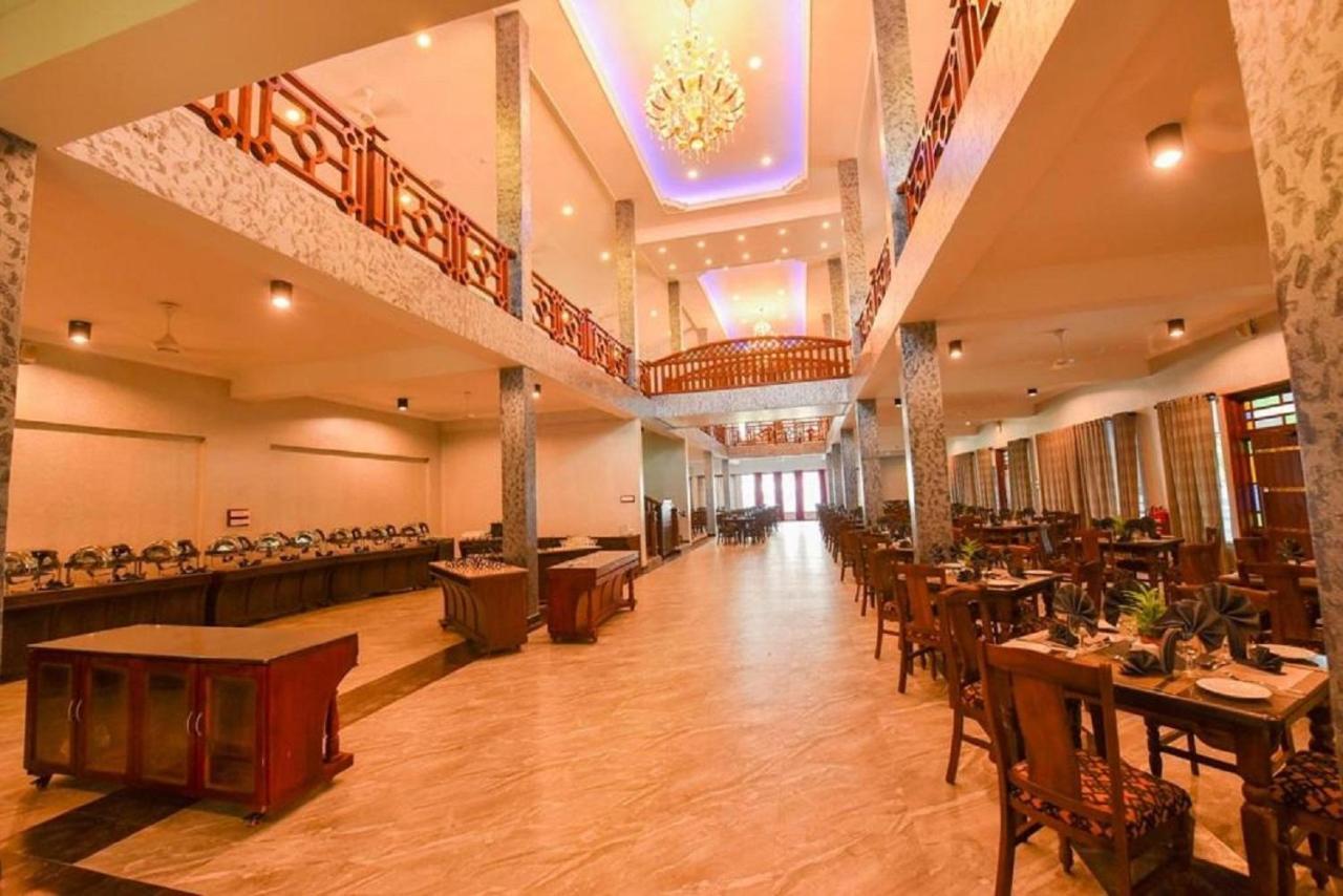 Centauria Wild Hotel Udawalawe Exterior photo